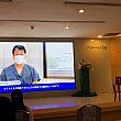 そして、打った後の30分待つスペースでは、日本人医師がモデルナの効果や副反応を日本語で説明するビデオが。ナビが1回目と2回目を打った他の病院では副反応の説明がなかったので、すごい違いだな、と思ったのでした。