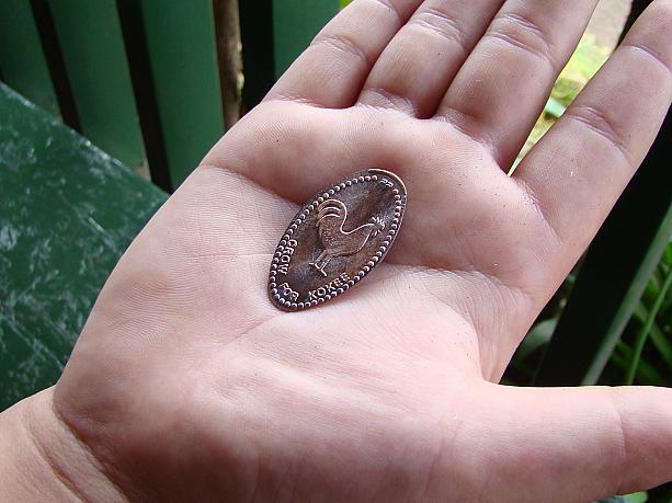 そんなカウアイ島訪問記念に、1セント硬貨で記念硬貨ニワトリ・バージョンを作りました。