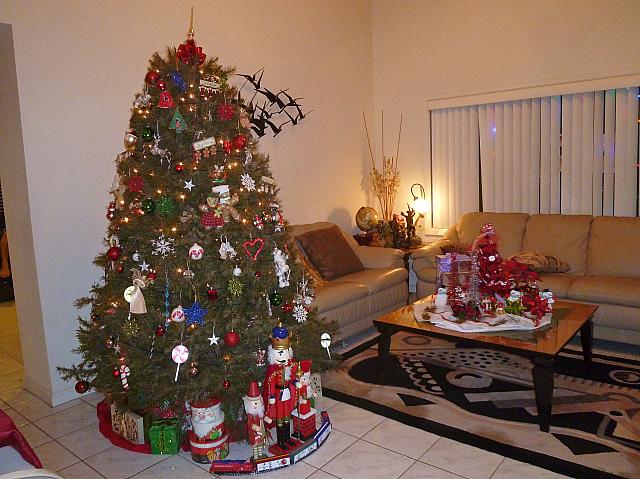 ロコのお宅のクリスマスパーティー ハワイナビ