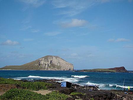沖合いのマナナ島と、カオヒカイプ島。