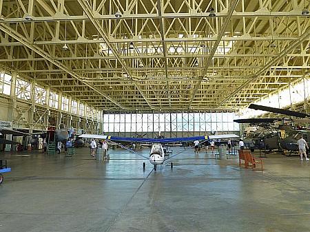 太平洋航空博物館パールハーバーの格納庫。