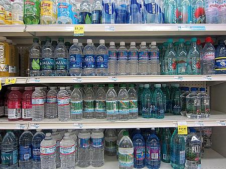 水は、各ストアやメーカー、ブランドによって、かなり値段が違います。