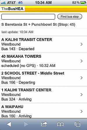 「Beretania St/Punchbowl St」のバス停に次に来るバスの番号とその時間が