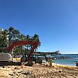 ダイヤモンドヘッドエリアの海盆から約535 m³の砂を運んでの工事。
約3週間で終了予定。とはいっても何かと遅れがち（ハングル～ス）なハワイゆえ、延びる可能性もありますが。
