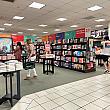 日本から聞こえてくる書店の閉店ラッシュ。それはアメリカも同じ。ですが過去15年間で100店舗以上を閉店してきたバーンズ・アンド・ノーブルが、米本土に今年30店舗を新規オープンさせると発表しています。なんだか嬉しいニュースです。