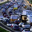 オアフ島の通勤、通学時間の交通渋滞