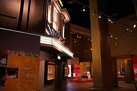 1950年代から、広東オペラの映画が流行し始めました。当時の模様を再現した映画館があります。