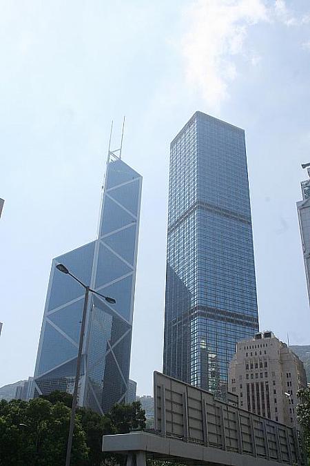 中銀大廈（左）と長江実業