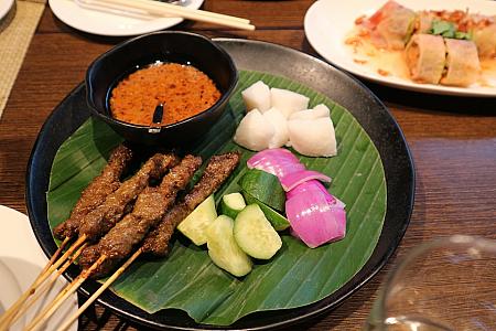 サテー(SATAY)も各種揃っています。サテーは東南アジア諸国で広く食べられている串焼き料理です。