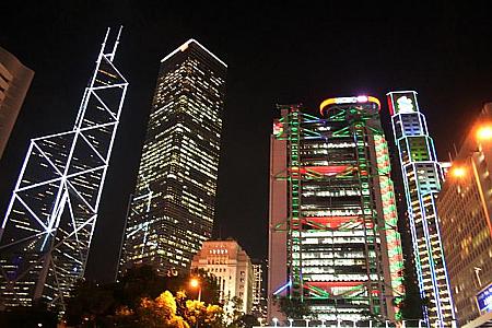 年末年始も世界中から観光客が香港に押し寄せます。