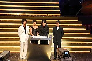 アンディ、成龍（ジャッキー・チェン）、韓国女優のチョン・ジヒョンらがプレゼンターを。本当に豪華なメンバーですね
