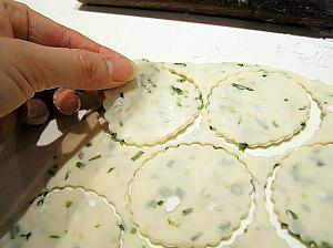 櫻井景子先生の香港レシピ教室香葱薄餅スプリングオニオンクラッカーの巻