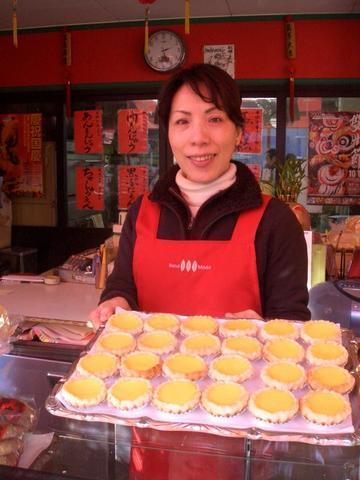 横浜中華街で感じる香港、その１－手作り中華菓子の店　『紅棉』