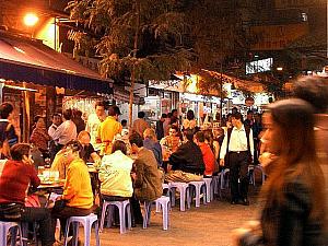 飲茶やレストランで周りの香港人の会話に注目してみよう！