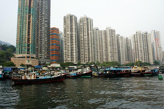 香港仔は今でも活気あふれる港町 香港ナビ