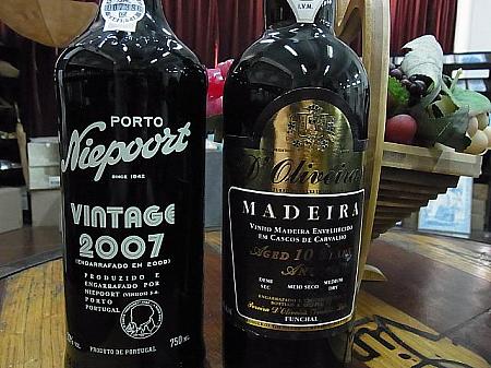 ポルトガルのポートワイン（左）とマデイラワイン（右）。