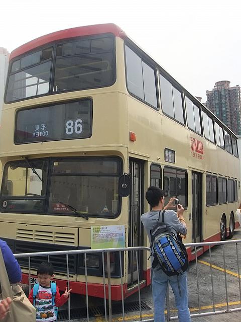 香港九龍バス会社 々ダイムラーA2階建てバス - メルカリ