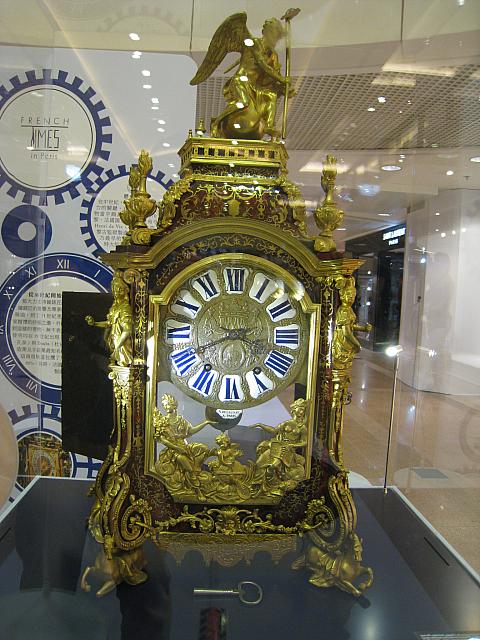 中世から現代まで、フランスの美しい時計が勢揃い | 香港ナビ