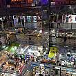 小さな店が所狭しと立ち並ぶ葵涌廣場。ナビは時間があるとここへ来て、ぶらぶらショッピングやローカルフードの買い食いを楽しみます。