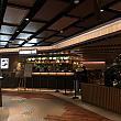 ランチ時間や夕食時間には大賑わいのCHATTER BOX CAFE。そう、シンガポールのチキンライスが有名なお店です。