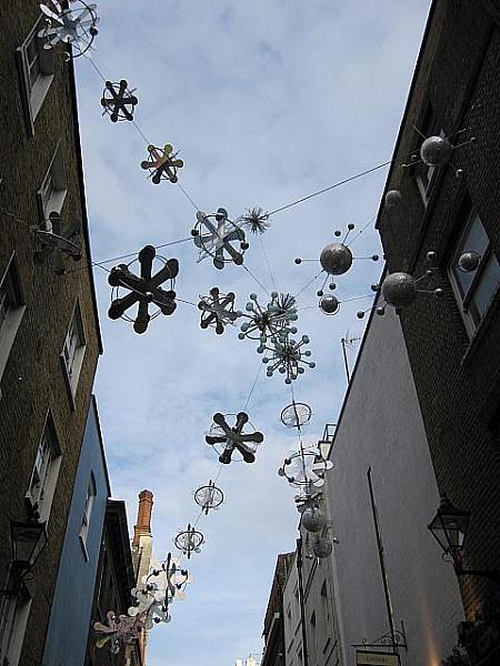 クリスマスシーズン突入！美しいイルミネーションのロンドン クリスマス イルミネーションウェスト・エンド