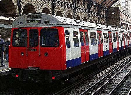 ロンドンの地下鉄に乗ってみよう♪【動画付き】地下鉄