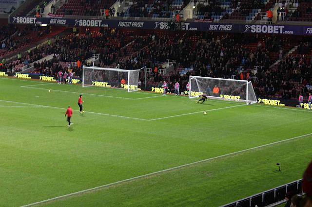 マンｕの香川君 ケガから復帰後ロンドンに初お目見え ロンドンナビ