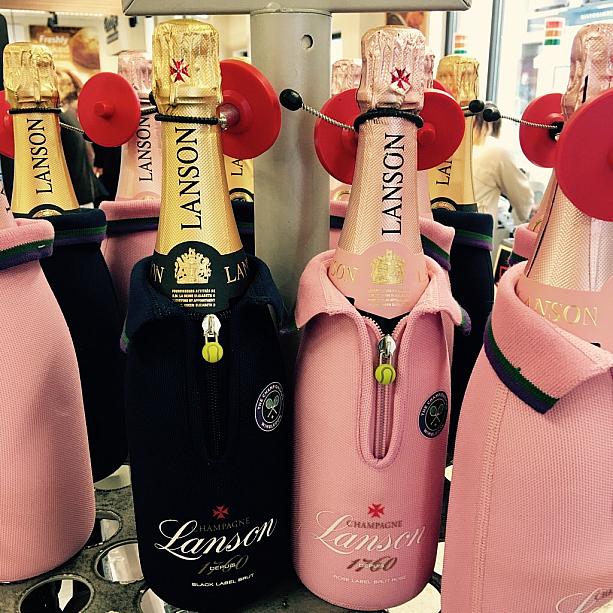 シャンパンボトルもウィンブルドン選手権仕様になっています！ ウィンブルドンシャンパン