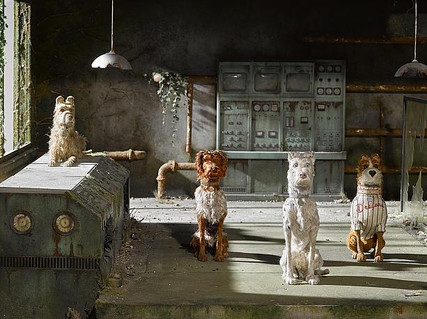 5月25日より日本公開となるウェス・アンダーソン監督の新作映画『犬ヶ島』のエキシビションがロンドンで4月8日（日）まで開催中！