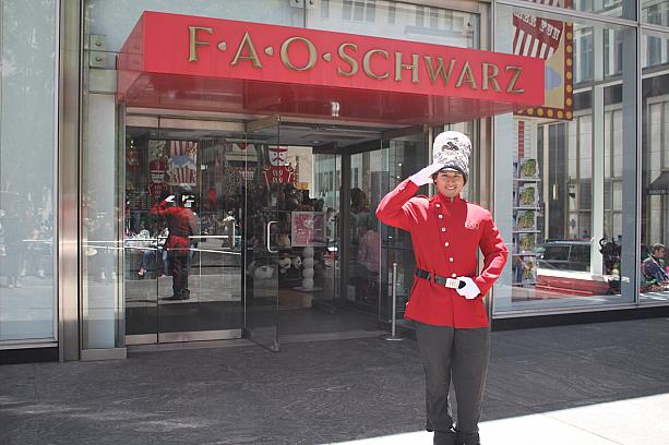 有名なおもちゃ屋さん、FAOシュオルツも7月で閉店。
