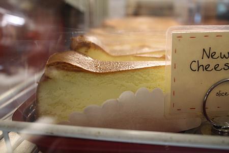 激甘に挑もう！ニューヨークでアメリカンスイーツ食べ歩き！ アメリカンスイーツ ウーピーパイ カップケーキ キャロットケーキレッドベルベッドケーキ