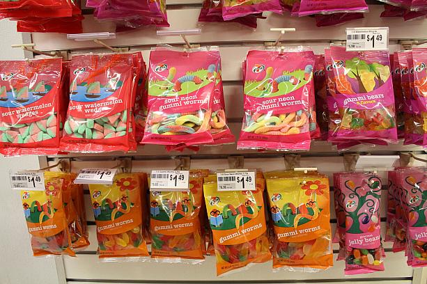 さらにセブンイレブンのオリジナル商品もお菓子を中心に沢山あります。