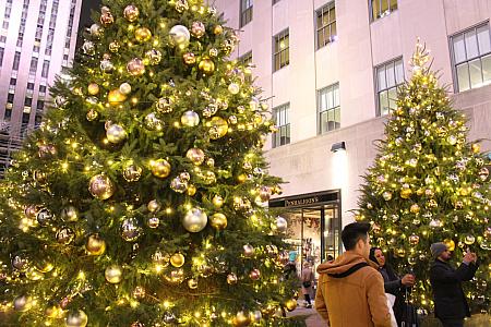 ニューヨークのクリスマス特集【2018年】 ロックフェラーセンターのクリスマスツリー サックス・フィフス・アベニュー ホリデーシーズン オリガミツリー メトロポリタン美術館 アメリカ自然史博物館ニューヨーク証券取引所