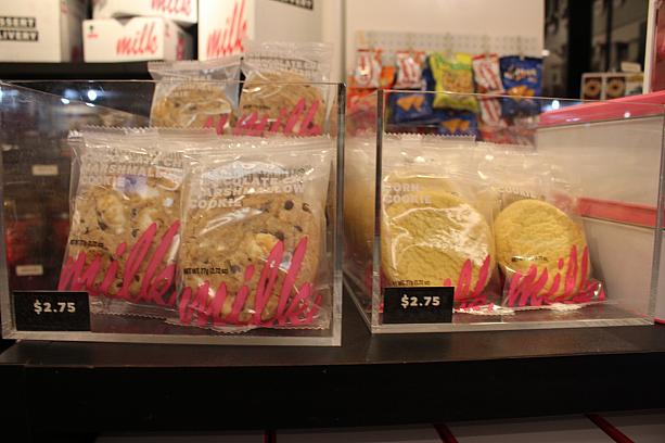 人気クッキーは個別包装にもなってます。賞味期限は5日以内だそうです。