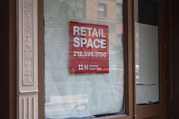 最近、歩いていて悲しいのが空き店舗が目立つようになったこと。<br>経済復活にはまだまだ時間がかかりショップ、飲食店ともに閉店してしまうお店が増えています。