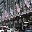 ニューヨークを代表するデパートの一つ、ブルーミングデールズは今年で150周年！<br>歴史の浅いアメリカでは老舗中の老舗です。