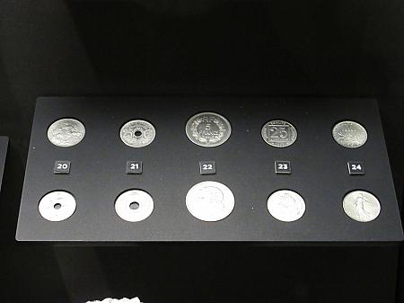 20世紀初頭の硬貨。素材はニッケルです