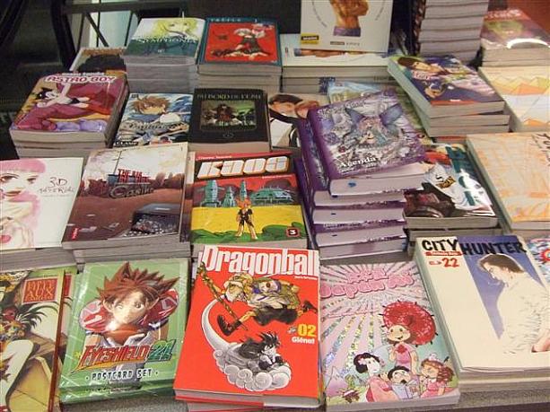 『ドラゴンボール』や『シティーハンター』などのロングセラーは平積みに