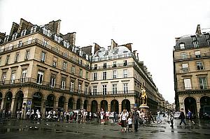 フランス建国記念日のイベントを見てきました！ トリコロール 行進花火