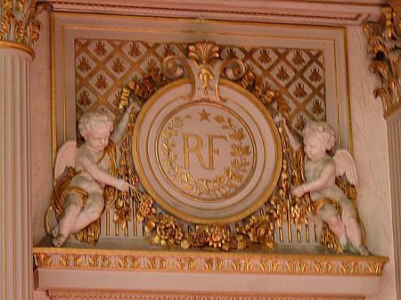 ヨーロッパ文化遺産の日、エリゼ宮(フランス大統領官邸)を見学してきました！ エリゼ宮 大統領官邸 文化遺産サン・トノレ通り