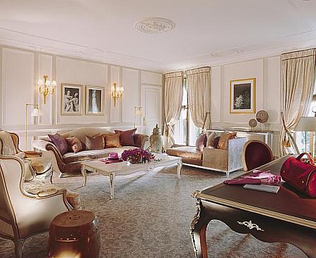 ル・ムーリスのスイートルーム「executive suite」©Meurice