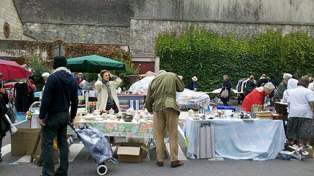 掘り出し物が、驚く値段でゲットできるのでナビも大好きです！
