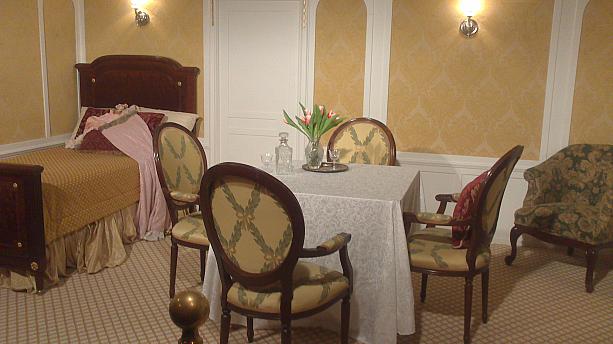 こちらは一等客室の様子です。