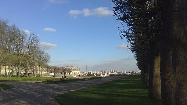 エッフェル塔などパリの街が望めるパリ郊外の公園、Parc de Saint-Cloud (サン＝クルー公園)