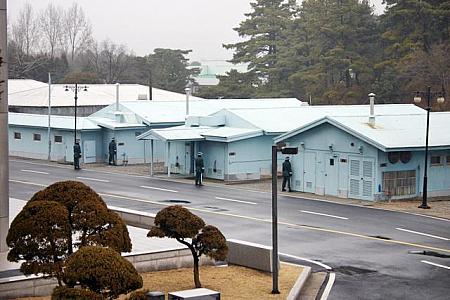 脱北者と行く！板門店ツアー【板門店トラベルセンター】 板門店 DMZ ＤＭＺ パンムンジョム ノースコリア 非武装地帯ツアー 韓国 韓国ツアー 韓国と北朝鮮の国境地帯にいく 韓国観光 韓国旅行 ソウル観光 ソウル旅行 ソウルツアー 非武装地帯 北朝鮮JSA