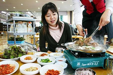 脱北者と行く！板門店ツアー【板門店トラベルセンター】 板門店 DMZ ＤＭＺ パンムンジョム ノースコリア 非武装地帯ツアー 韓国 韓国ツアー 韓国と北朝鮮の国境地帯にいく 韓国観光 韓国旅行 ソウル観光 ソウル旅行 ソウルツアー 非武装地帯 北朝鮮JSA