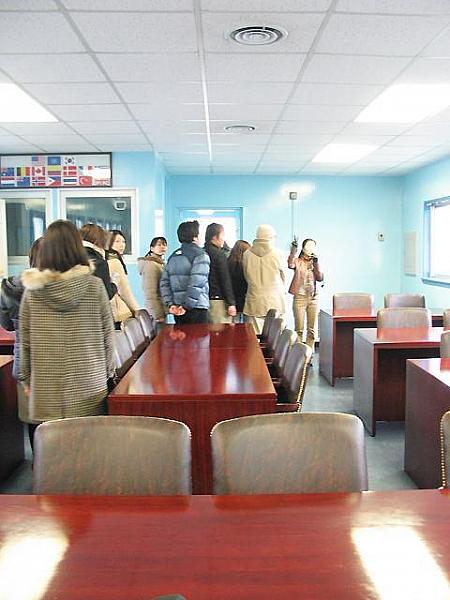 脱北者と行く！板門店ツアー【板門店トラベルセンター】 板門店 DMZ ＤＭＺ パンムンジョム ノースコリア 非武装地帯ツアー 韓国 韓国ツアー 韓国と北朝鮮の国境地帯にいく 韓国観光 韓国旅行 ソウル観光 ソウル旅行 ソウルツアー 非武装地帯 北朝鮮JSA