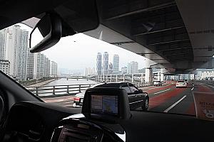 釜山のデートスポットとなっている広安大橋を通過～！海の景色やマリンシティーの高層ビルの景色が最高♪