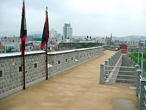 韓国民俗村･水原華城･利川陶芸村ツアー（湯飲一つ付き） 〔SC08〕 民俗村 韓国 利川 水原 韓国 韓国ツアー韓国　ツアー