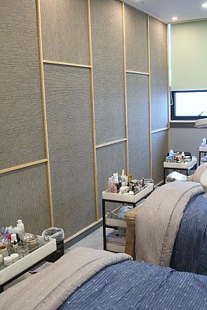 施術室は落ち着いた雰囲気。